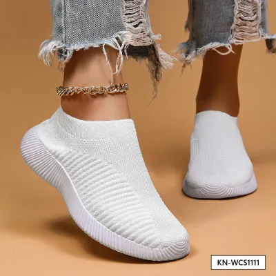 BOUNCE BABE WOMEN'S SNEAKER